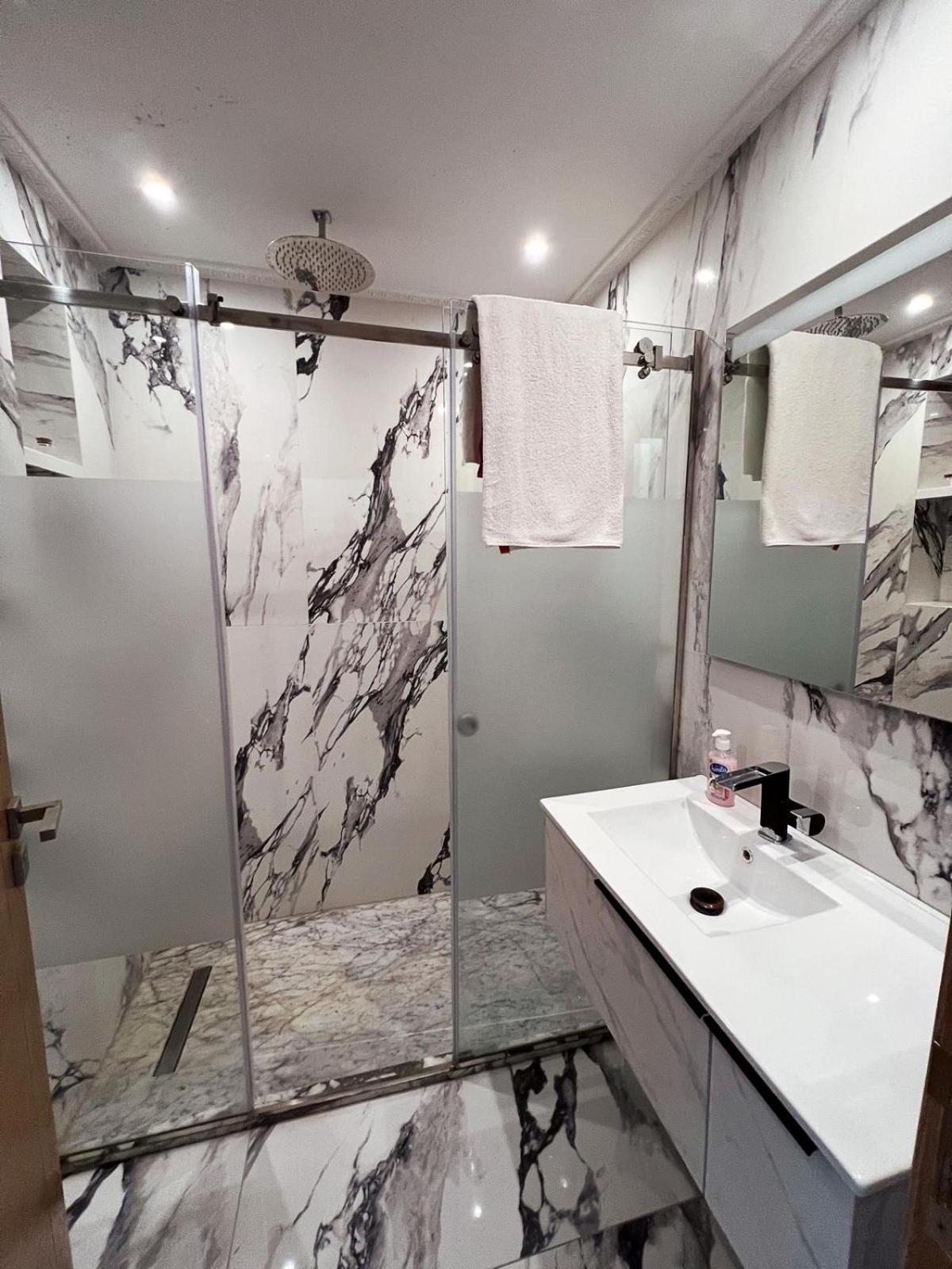 Luxury 3 Bedroom Panoramic Views In Hotspot With Fibre Optic Wifi And Netflix Tânger Exterior foto